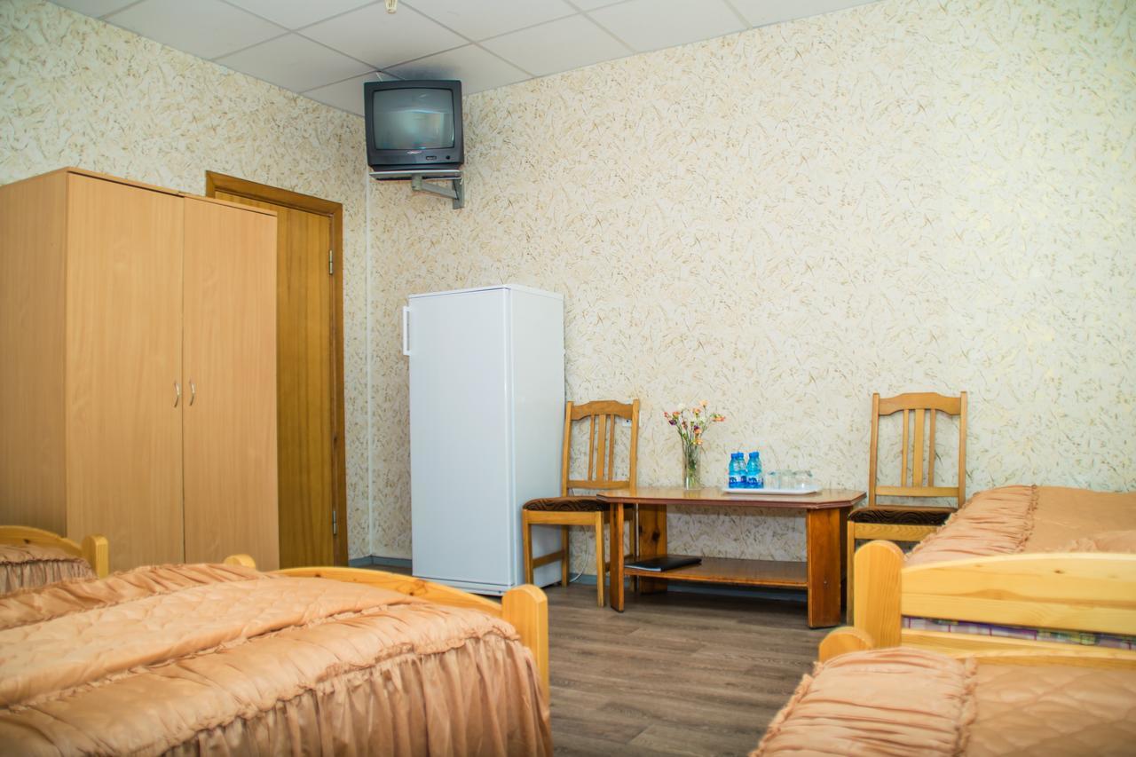 Hotel Gotsor For Competitive Sports Γόμελ Εξωτερικό φωτογραφία